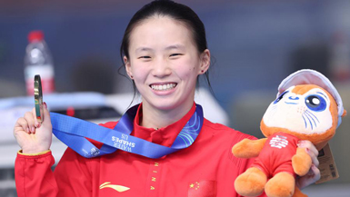 Chen wins 4th world title as Popovici stuns with near-record swim at Singapore Worlds